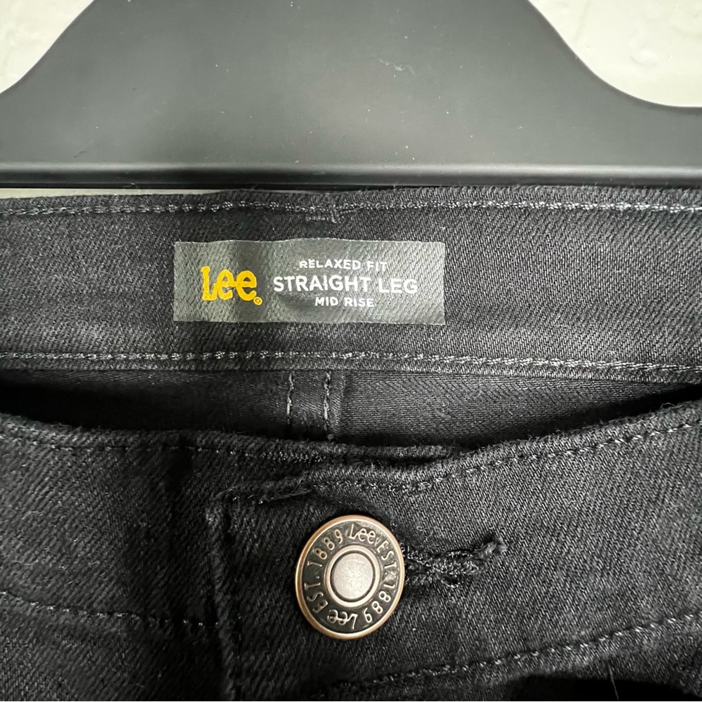 Lee Relaxed Fit straight leg mid rise size 12 Long NWT - Picture 3 of 10